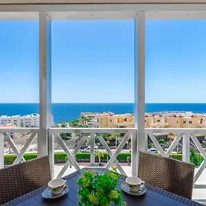 brand-new-duplex-in-golf-del-sur-see-view.tenerifehoteles.net/